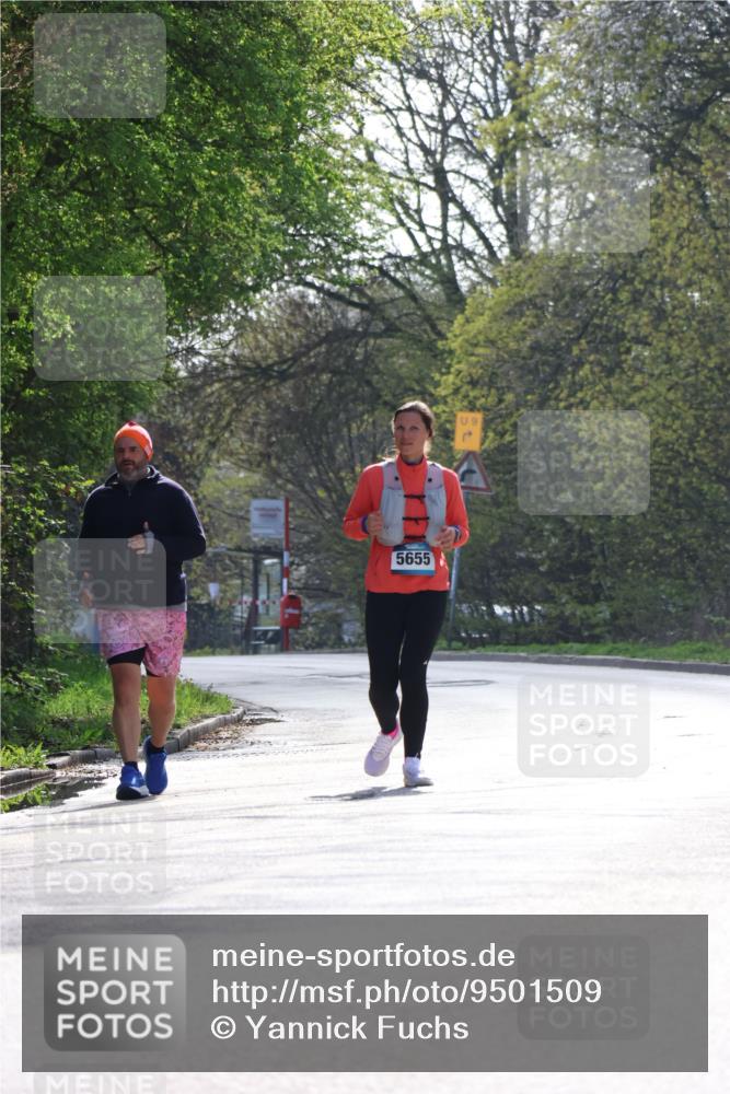 12.04.2026 - 45. Internationalen Wilhelmsburger Insellauf Yannick Fuchs http://msf.ph/oto/9501509 12.04.2026 11:21:07 Laufen 5655, 9 meine-sportfotos.de