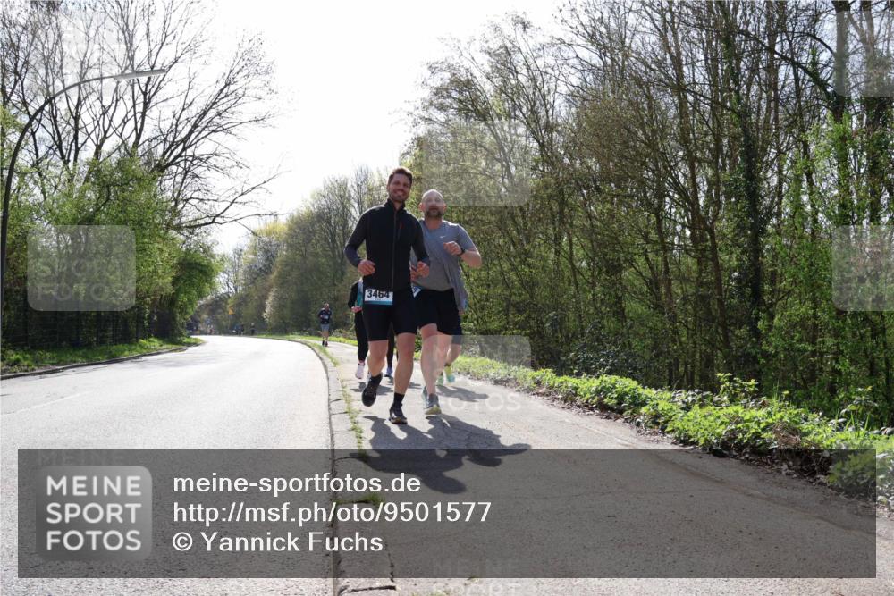 12.04.2026 - 45. Internationalen Wilhelmsburger Insellauf Yannick Fuchs http://msf.ph/oto/9501577 12.04.2026 11:24:48 Laufen 3464 meine-sportfotos.de