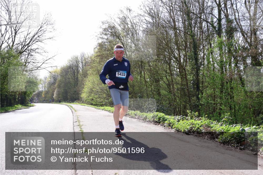 12.04.2026 - 45. Internationalen Wilhelmsburger Insellauf Yannick Fuchs http://msf.ph/oto/9501596 12.04.2026 11:24:58 Laufen 5432 meine-sportfotos.de