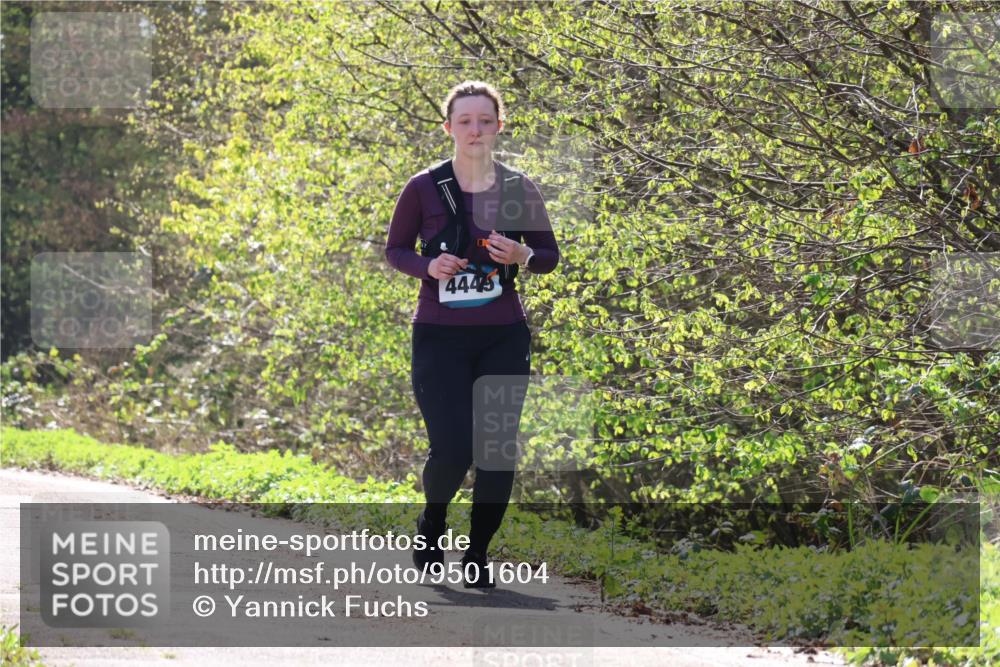 12.04.2026 - 45. Internationalen Wilhelmsburger Insellauf Yannick Fuchs http://msf.ph/oto/9501604 12.04.2026 11:25:22 Laufen 4445 meine-sportfotos.de