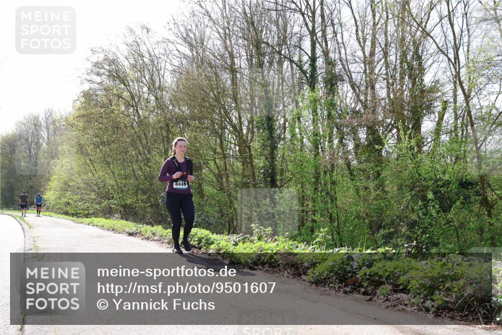 12.04.2026 - 45. Internationalen Wilhelmsburger Insellauf Yannick Fuchs http://msf.ph/oto/9501607 12.04.2026 11:25:29 Laufen 4445 meine-sportfotos.de