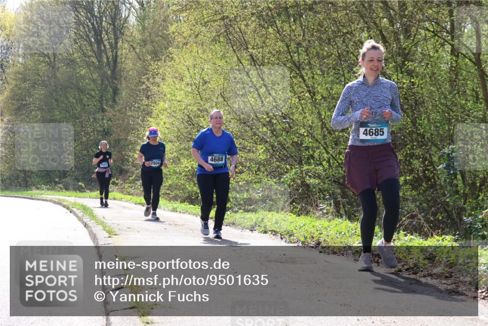 12.04.2026 - 45. Internationalen Wilhelmsburger Insellauf Yannick Fuchs http://msf.ph/oto/9501635 12.04.2026 11:27:45 Laufen 2663, 2904, 4688, 4685 meine-sportfotos.de