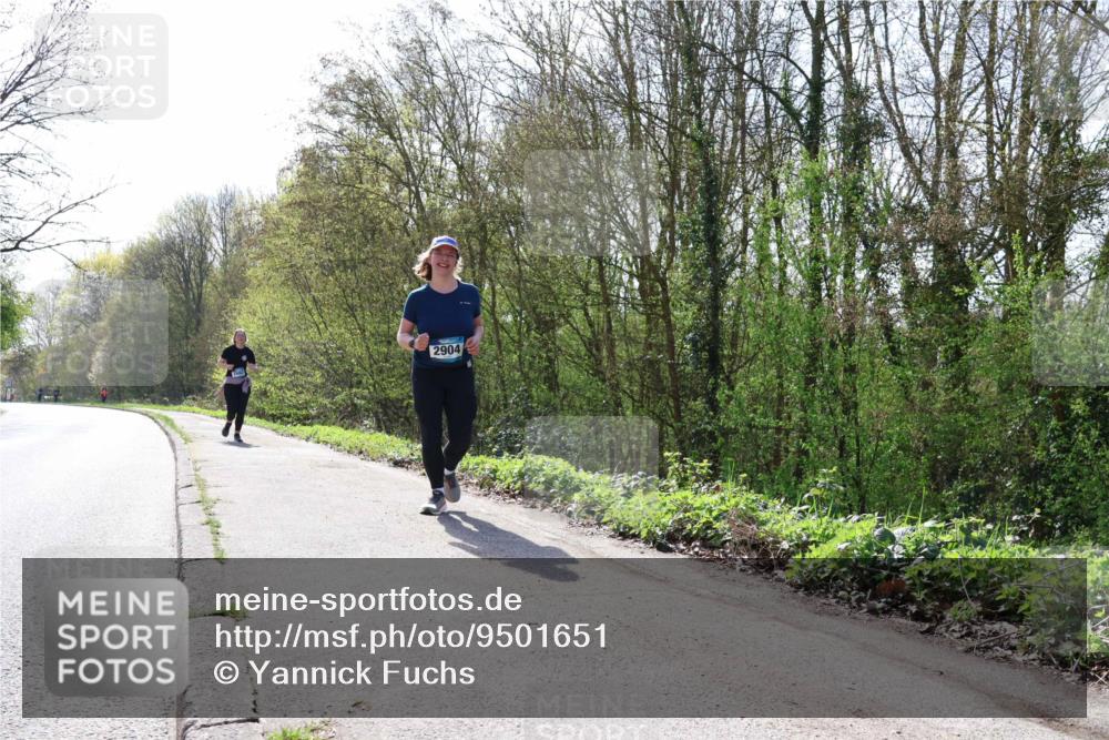 12.04.2026 - 45. Internationalen Wilhelmsburger Insellauf Yannick Fuchs http://msf.ph/oto/9501651 12.04.2026 11:27:53 Laufen 2904 meine-sportfotos.de