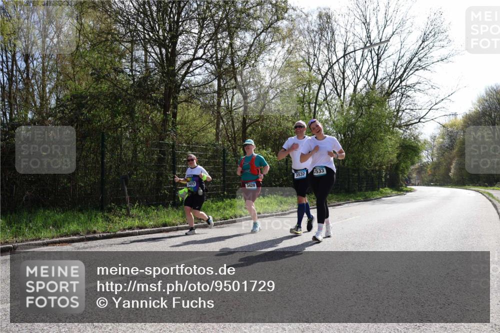 12.04.2026 - 45. Internationalen Wilhelmsburger Insellauf Yannick Fuchs http://msf.ph/oto/9501729 12.04.2026 11:30:23 Laufen 533, 3457, 3532, 3428 meine-sportfotos.de