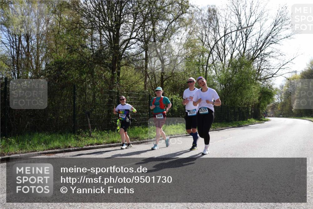 12.04.2026 - 45. Internationalen Wilhelmsburger Insellauf Yannick Fuchs http://msf.ph/oto/9501730 12.04.2026 11:30:23 Laufen 3457, 3428, 3532, 3533 meine-sportfotos.de