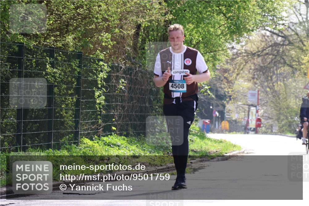 12.04.2026 - 45. Internationalen Wilhelmsburger Insellauf Yannick Fuchs http://msf.ph/oto/9501759 12.04.2026 11:34:03 Laufen 4508 meine-sportfotos.de