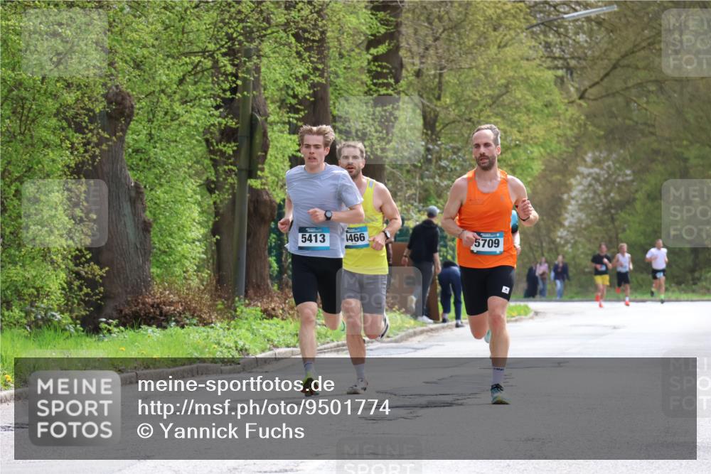 12.04.2026 - 45. Internationalen Wilhelmsburger Insellauf Yannick Fuchs http://msf.ph/oto/9501774 12.04.2026 12:40:15 Laufen 5413, 1466, 5709 meine-sportfotos.de