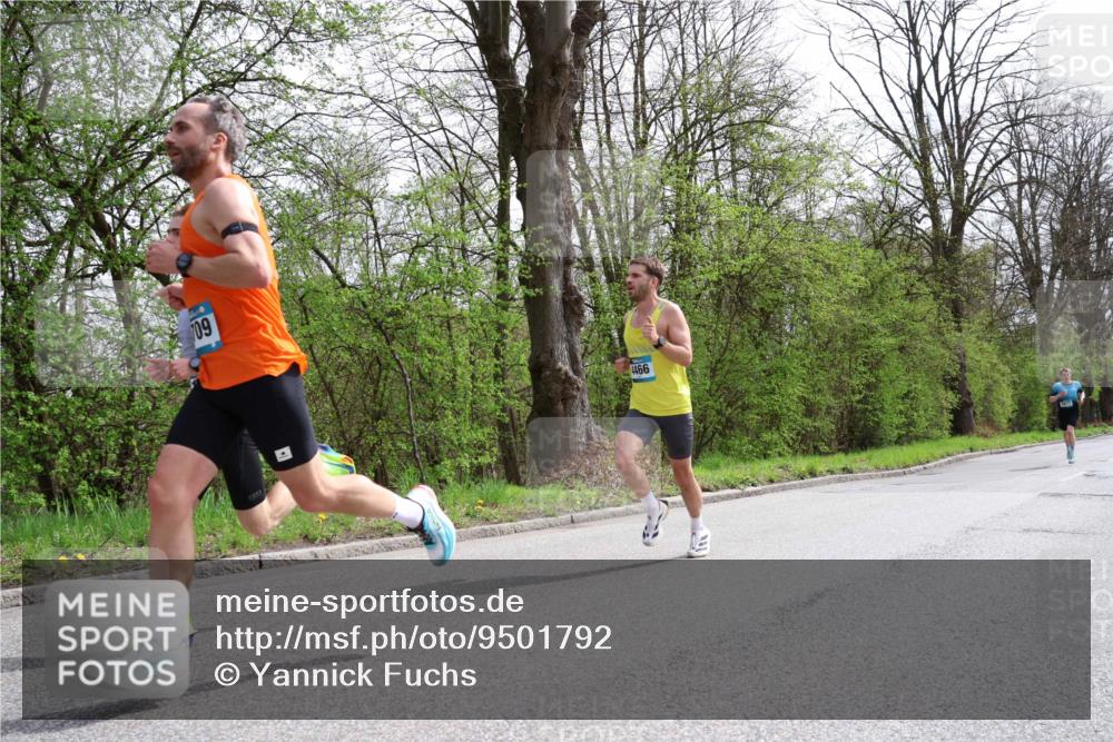 12.04.2026 - 45. Internationalen Wilhelmsburger Insellauf Yannick Fuchs http://msf.ph/oto/9501792 12.04.2026 12:40:21 Laufen 109, 4466 meine-sportfotos.de
