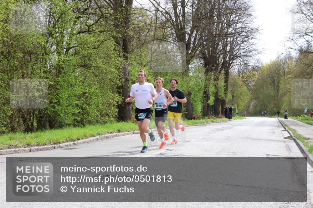 12.04.2026 - 45. Internationalen Wilhelmsburger Insellauf Yannick Fuchs http://msf.ph/oto/9501813 12.04.2026 12:40:40 Laufen 3452, 5495, 4874 meine-sportfotos.de