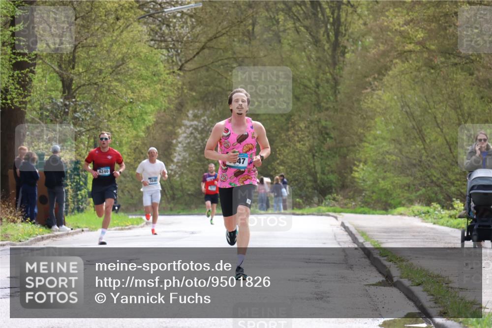 12.04.2026 - 45. Internationalen Wilhelmsburger Insellauf Yannick Fuchs http://msf.ph/oto/9501826 12.04.2026 12:41:08 Laufen 4240, 5648, 47 meine-sportfotos.de