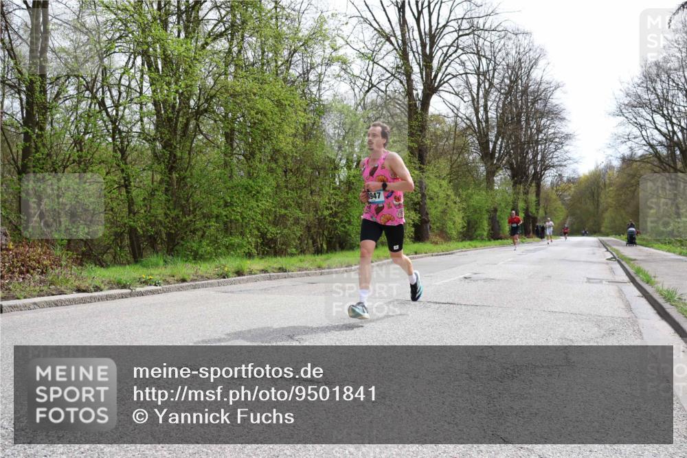 12.04.2026 - 45. Internationalen Wilhelmsburger Insellauf Yannick Fuchs http://msf.ph/oto/9501841 12.04.2026 12:41:14 Laufen 3947 meine-sportfotos.de