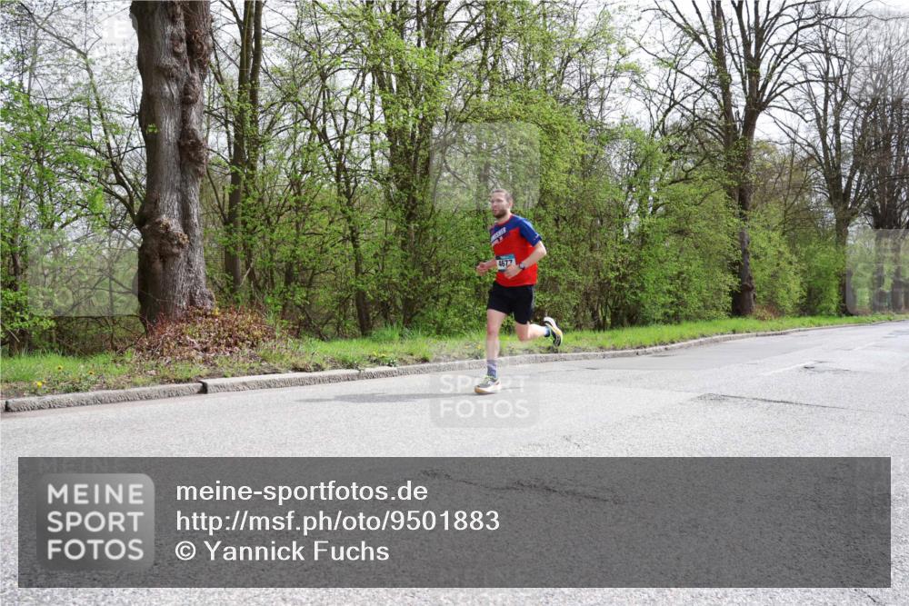 12.04.2026 - 45. Internationalen Wilhelmsburger Insellauf Yannick Fuchs http://msf.ph/oto/9501883 12.04.2026 12:41:27 Laufen 4677 meine-sportfotos.de