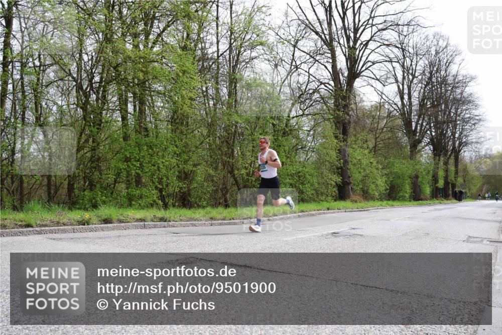 12.04.2026 - 45. Internationalen Wilhelmsburger Insellauf Yannick Fuchs http://msf.ph/oto/9501900 12.04.2026 12:42:08 Laufen 335 meine-sportfotos.de