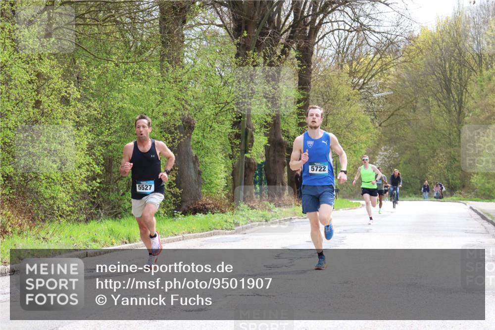 12.04.2026 - 45. Internationalen Wilhelmsburger Insellauf Yannick Fuchs http://msf.ph/oto/9501907 12.04.2026 12:42:21 Laufen 5527, 5722 meine-sportfotos.de