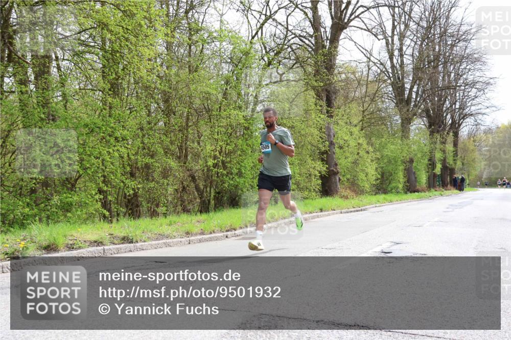 12.04.2026 - 45. Internationalen Wilhelmsburger Insellauf Yannick Fuchs http://msf.ph/oto/9501932 12.04.2026 12:42:34 Laufen 4505 meine-sportfotos.de