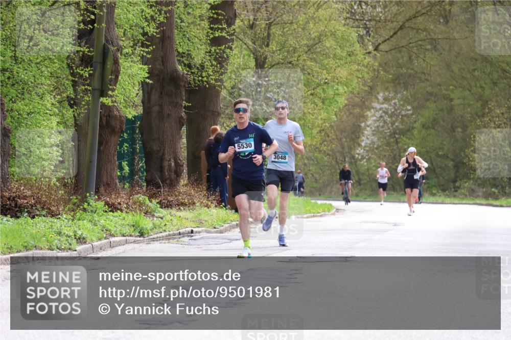 12.04.2026 - 45. Internationalen Wilhelmsburger Insellauf Yannick Fuchs http://msf.ph/oto/9501981 12.04.2026 12:42:56 Laufen 361, 5530, 3048 meine-sportfotos.de