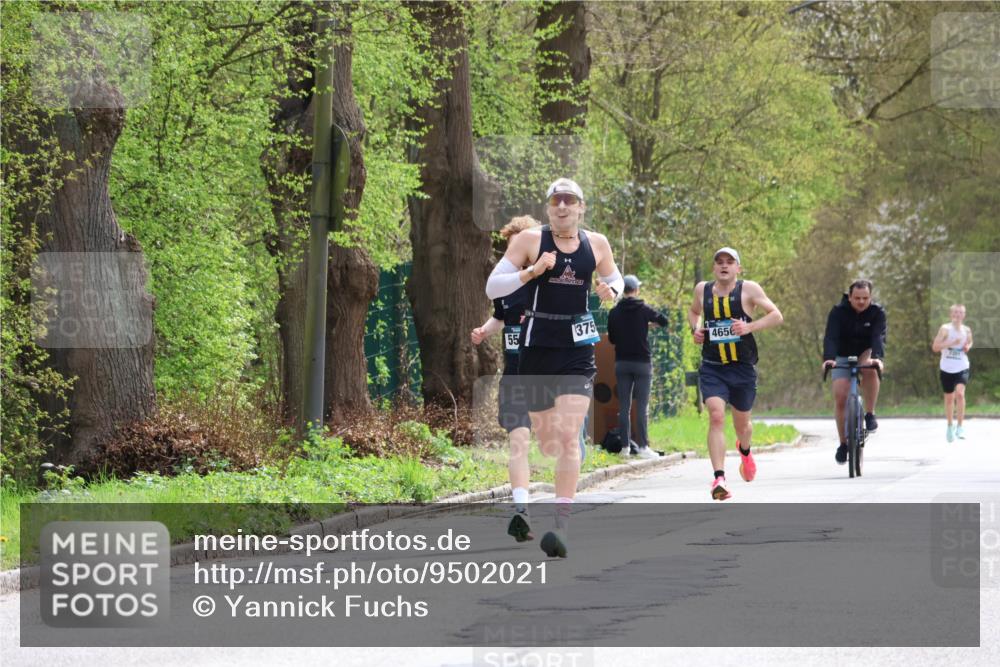12.04.2026 - 45. Internationalen Wilhelmsburger Insellauf Yannick Fuchs http://msf.ph/oto/9502021 12.04.2026 12:43:08 Laufen 375, 4656 meine-sportfotos.de