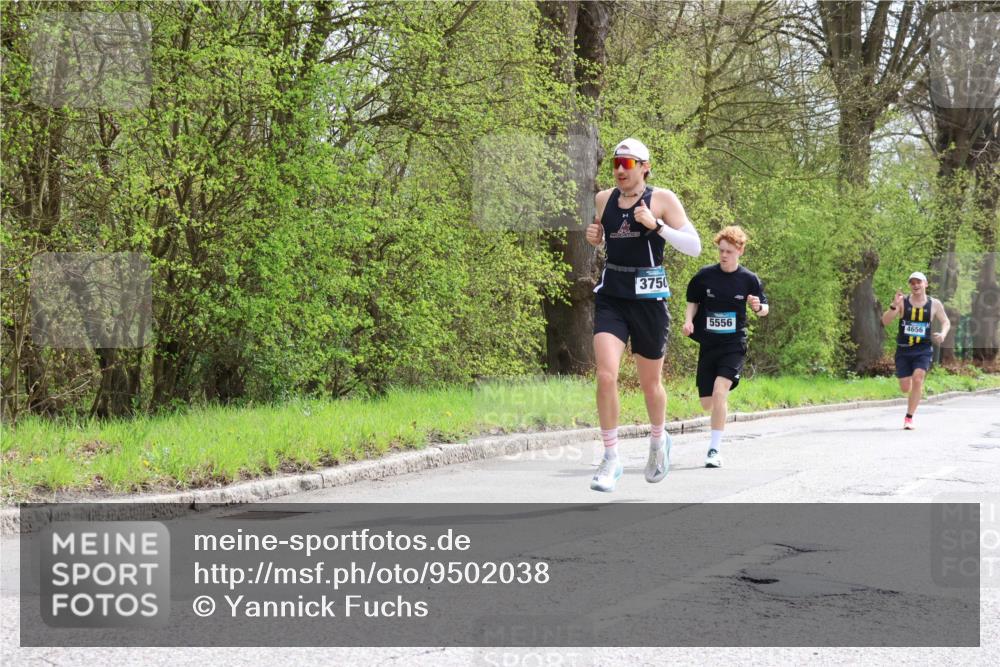 12.04.2026 - 45. Internationalen Wilhelmsburger Insellauf Yannick Fuchs http://msf.ph/oto/9502038 12.04.2026 12:43:13 Laufen 3750, 5556, 4656 meine-sportfotos.de