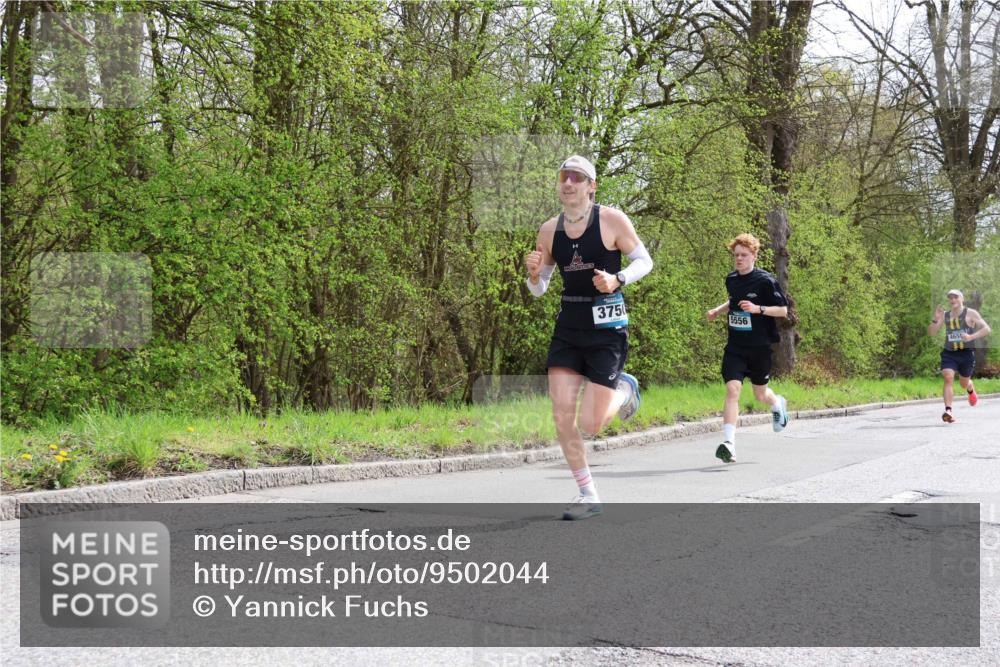 12.04.2026 - 45. Internationalen Wilhelmsburger Insellauf Yannick Fuchs http://msf.ph/oto/9502044 12.04.2026 12:43:14 Laufen 3750, 5556, 465 meine-sportfotos.de