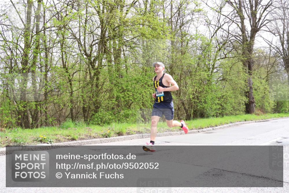 12.04.2026 - 45. Internationalen Wilhelmsburger Insellauf Yannick Fuchs http://msf.ph/oto/9502052 12.04.2026 12:43:17 Laufen 4650 meine-sportfotos.de