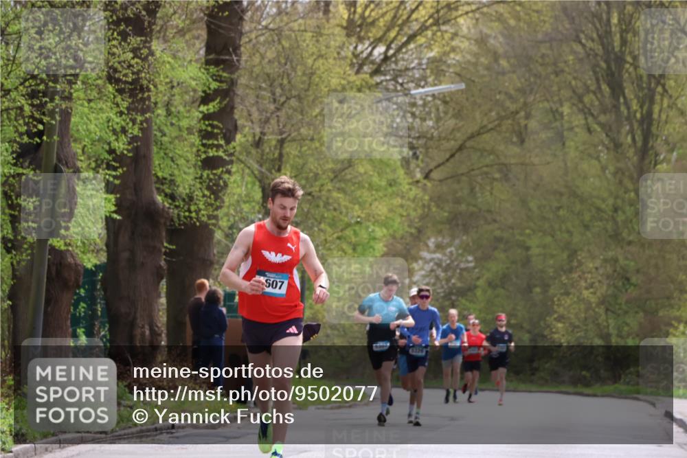 12.04.2026 - 45. Internationalen Wilhelmsburger Insellauf Yannick Fuchs http://msf.ph/oto/9502077 12.04.2026 12:43:39 Laufen 507 meine-sportfotos.de