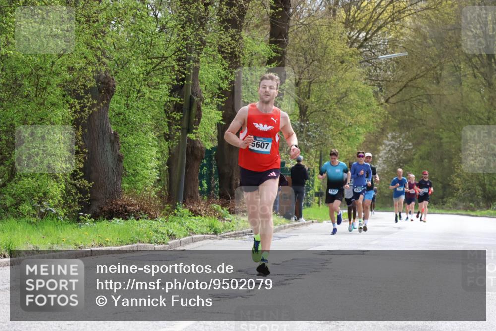 12.04.2026 - 45. Internationalen Wilhelmsburger Insellauf Yannick Fuchs http://msf.ph/oto/9502079 12.04.2026 12:43:40 Laufen 5607, 5307 meine-sportfotos.de
