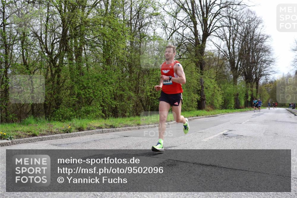 12.04.2026 - 45. Internationalen Wilhelmsburger Insellauf Yannick Fuchs http://msf.ph/oto/9502096 12.04.2026 12:43:44 Laufen 5007 meine-sportfotos.de