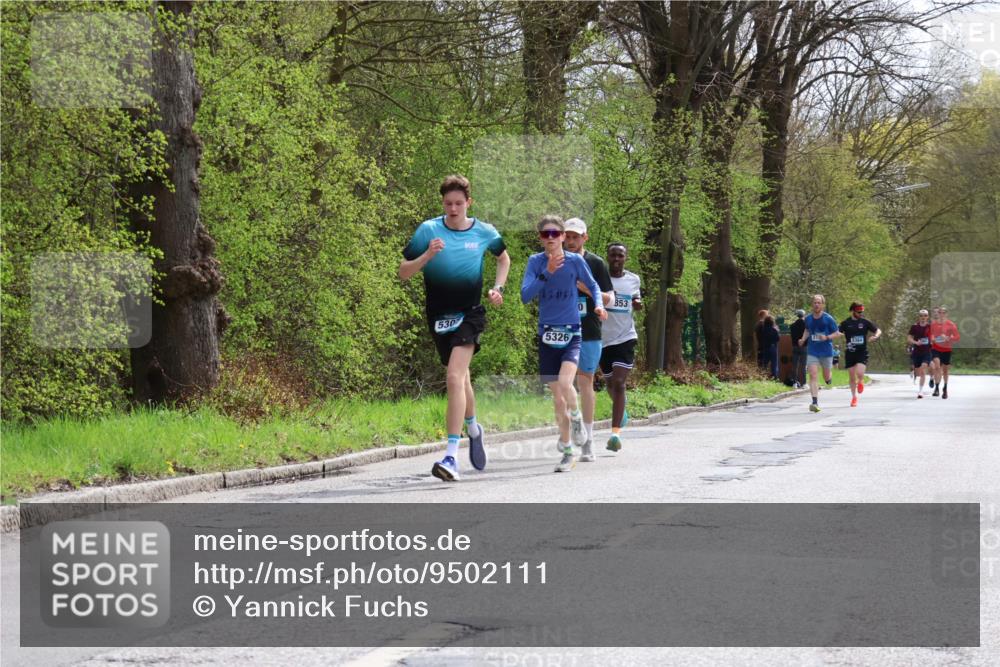 12.04.2026 - 45. Internationalen Wilhelmsburger Insellauf Yannick Fuchs http://msf.ph/oto/9502111 12.04.2026 12:43:48 Laufen 530, 5326, 853, 5364 meine-sportfotos.de