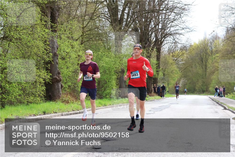 12.04.2026 - 45. Internationalen Wilhelmsburger Insellauf Yannick Fuchs http://msf.ph/oto/9502158 12.04.2026 12:44:00 Laufen 3903, 5493 meine-sportfotos.de
