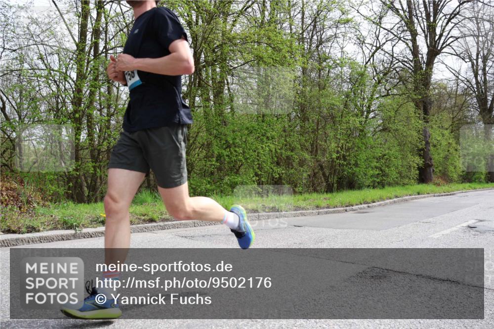 12.04.2026 - 45. Internationalen Wilhelmsburger Insellauf Yannick Fuchs http://msf.ph/oto/9502176 12.04.2026 12:44:03 Laufen  meine-sportfotos.de
