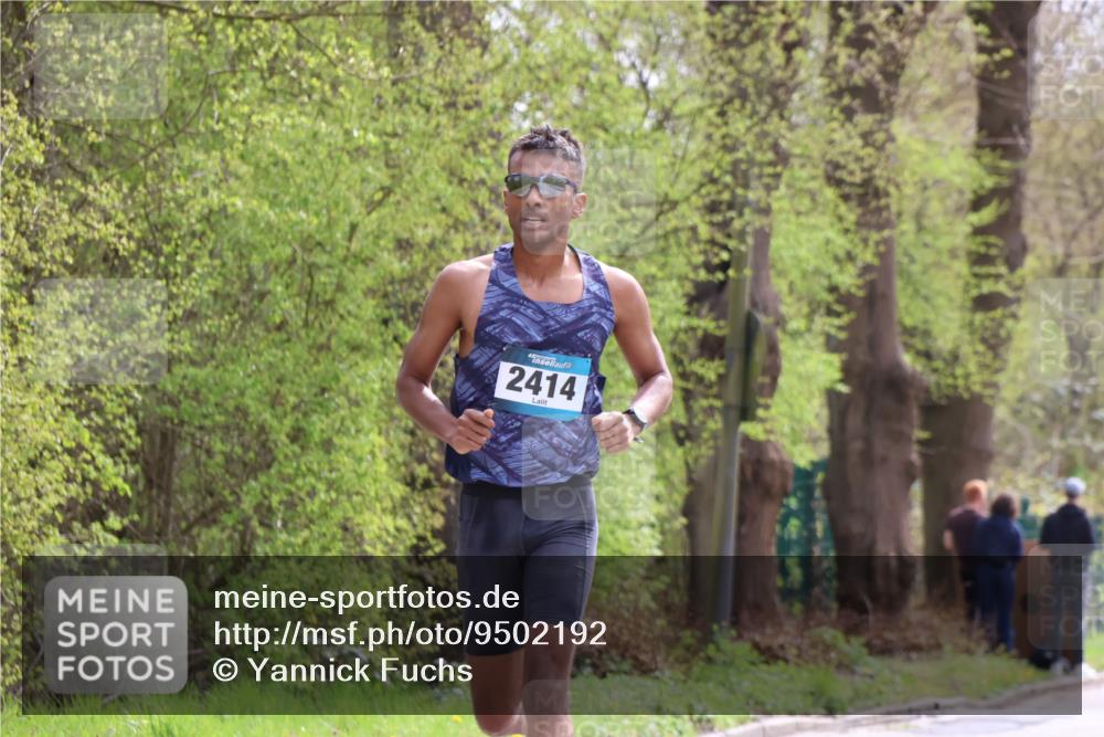 12.04.2026 - 45. Internationalen Wilhelmsburger Insellauf Yannick Fuchs http://msf.ph/oto/9502192 12.04.2026 12:44:08 Laufen 45, 2414 meine-sportfotos.de