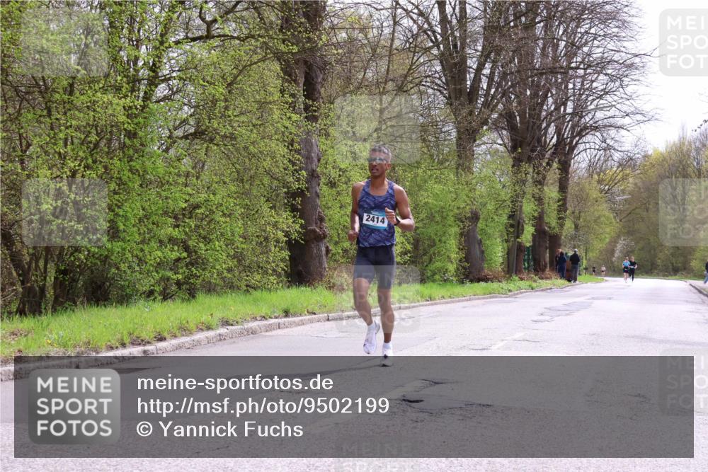 12.04.2026 - 45. Internationalen Wilhelmsburger Insellauf Yannick Fuchs http://msf.ph/oto/9502199 12.04.2026 12:44:09 Laufen 2414 meine-sportfotos.de