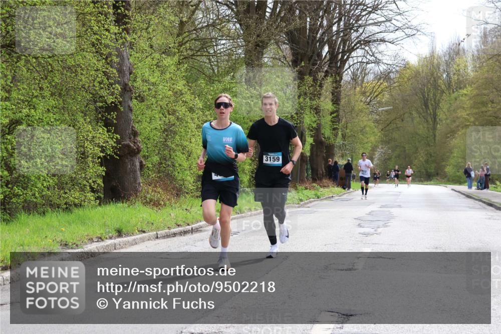 12.04.2026 - 45. Internationalen Wilhelmsburger Insellauf Yannick Fuchs http://msf.ph/oto/9502218 12.04.2026 12:44:25 Laufen 3159 meine-sportfotos.de