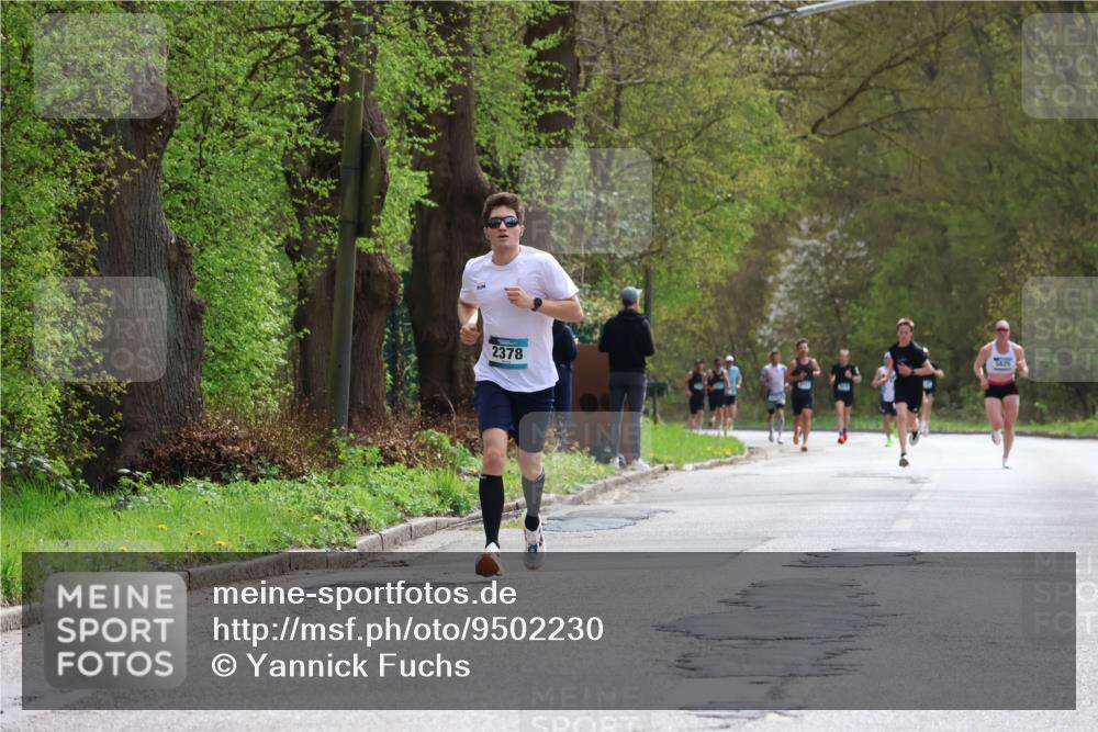 12.04.2026 - 45. Internationalen Wilhelmsburger Insellauf Yannick Fuchs http://msf.ph/oto/9502230 12.04.2026 12:44:29 Laufen 2378, 3635 meine-sportfotos.de
