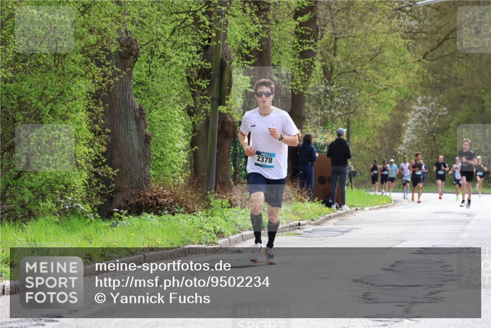 12.04.2026 - 45. Internationalen Wilhelmsburger Insellauf Yannick Fuchs http://msf.ph/oto/9502234 12.04.2026 12:44:30 Laufen 2378 meine-sportfotos.de