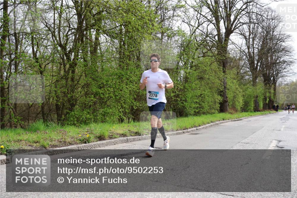 12.04.2026 - 45. Internationalen Wilhelmsburger Insellauf Yannick Fuchs http://msf.ph/oto/9502253 12.04.2026 12:44:36 Laufen 2378 meine-sportfotos.de