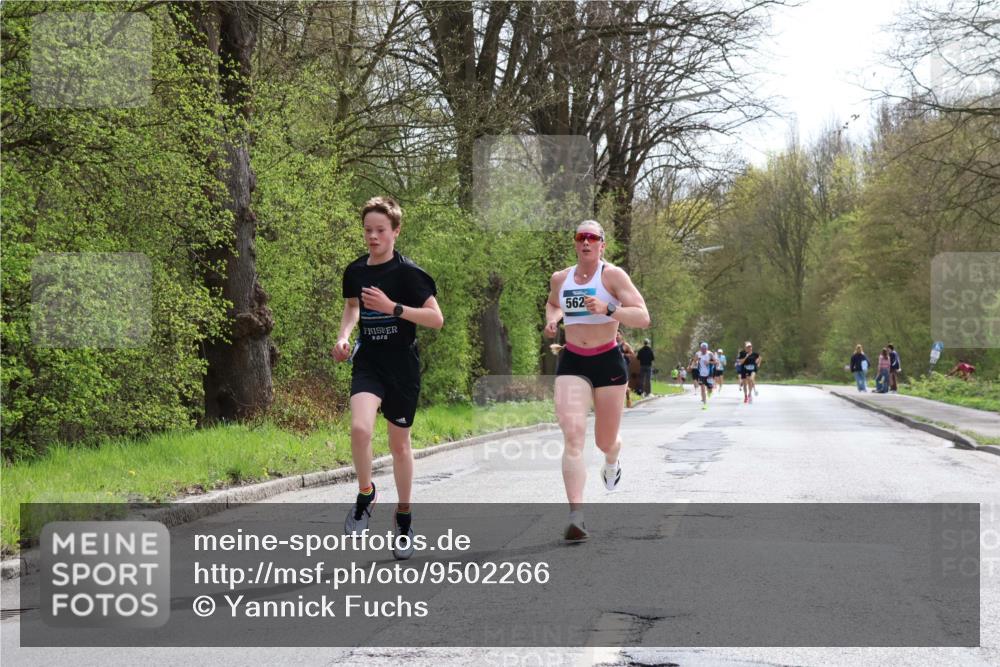 12.04.2026 - 45. Internationalen Wilhelmsburger Insellauf Yannick Fuchs http://msf.ph/oto/9502266 12.04.2026 12:44:44 Laufen 2025, 562 meine-sportfotos.de
