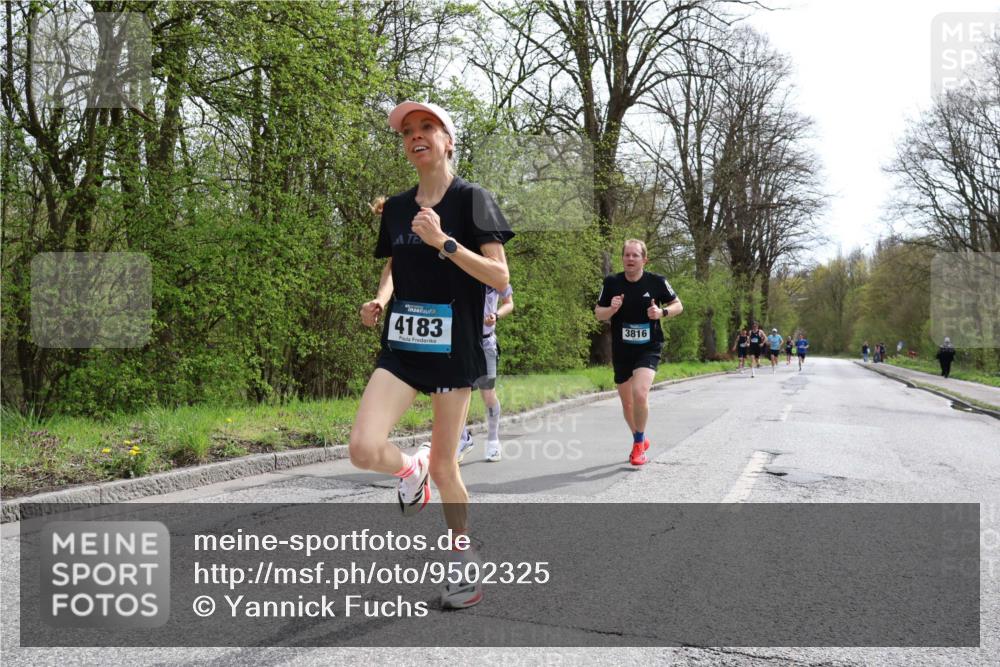 12.04.2026 - 45. Internationalen Wilhelmsburger Insellauf Yannick Fuchs http://msf.ph/oto/9502325 12.04.2026 12:44:56 Laufen 4183, 3816 meine-sportfotos.de