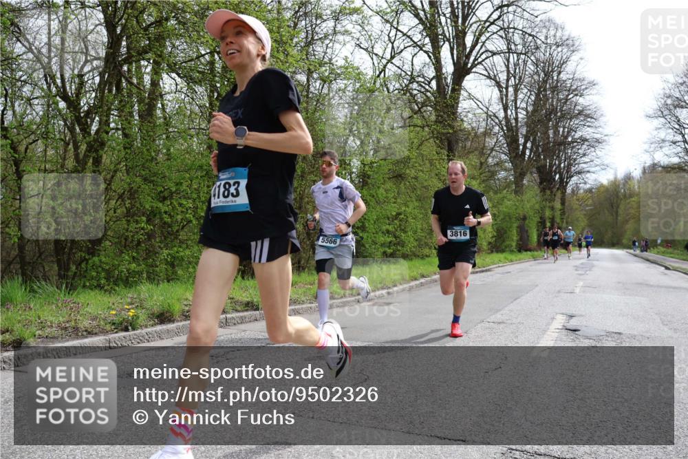 12.04.2026 - 45. Internationalen Wilhelmsburger Insellauf Yannick Fuchs http://msf.ph/oto/9502326 12.04.2026 12:44:56 Laufen 183, 5566, 3816 meine-sportfotos.de