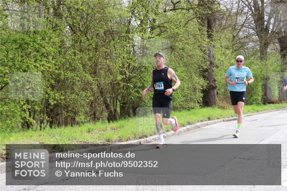 12.04.2026 - 45. Internationalen Wilhelmsburger Insellauf Yannick Fuchs http://msf.ph/oto/9502352 12.04.2026 12:45:03 Laufen 5358, 5793 meine-sportfotos.de