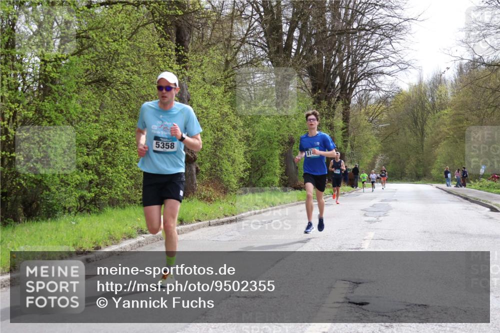12.04.2026 - 45. Internationalen Wilhelmsburger Insellauf Yannick Fuchs http://msf.ph/oto/9502355 12.04.2026 12:45:03 Laufen 5358, 51 meine-sportfotos.de
