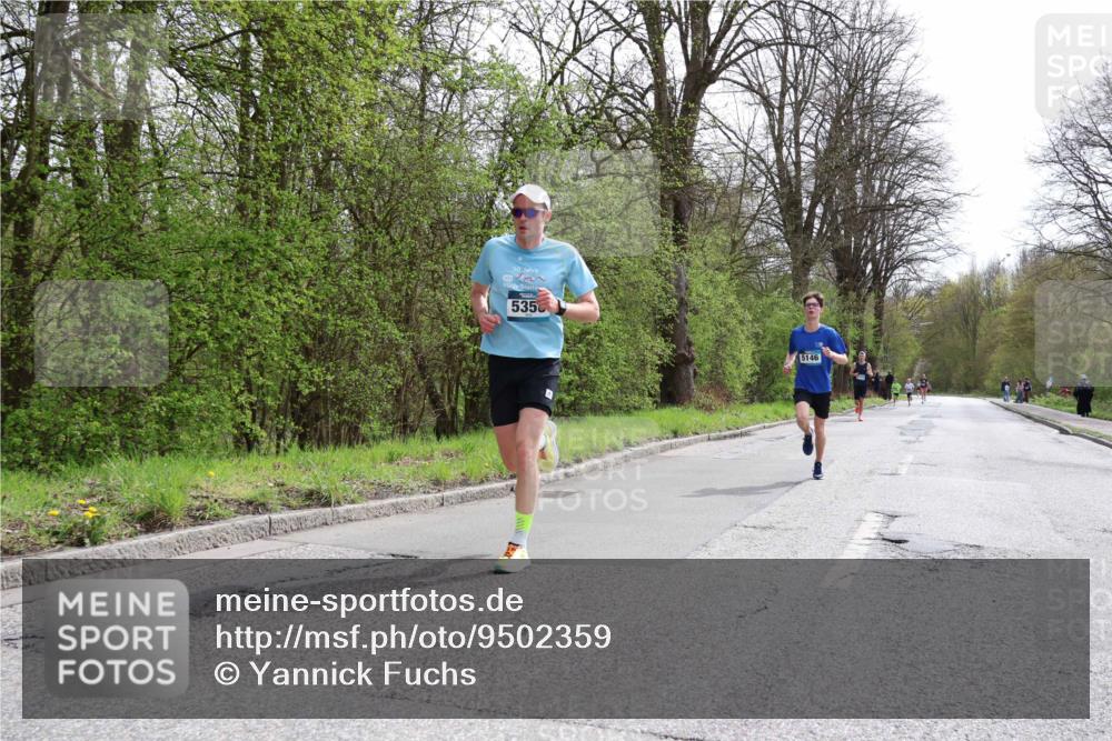 12.04.2026 - 45. Internationalen Wilhelmsburger Insellauf Yannick Fuchs http://msf.ph/oto/9502359 12.04.2026 12:45:04 Laufen 30, 535, 5146 meine-sportfotos.de