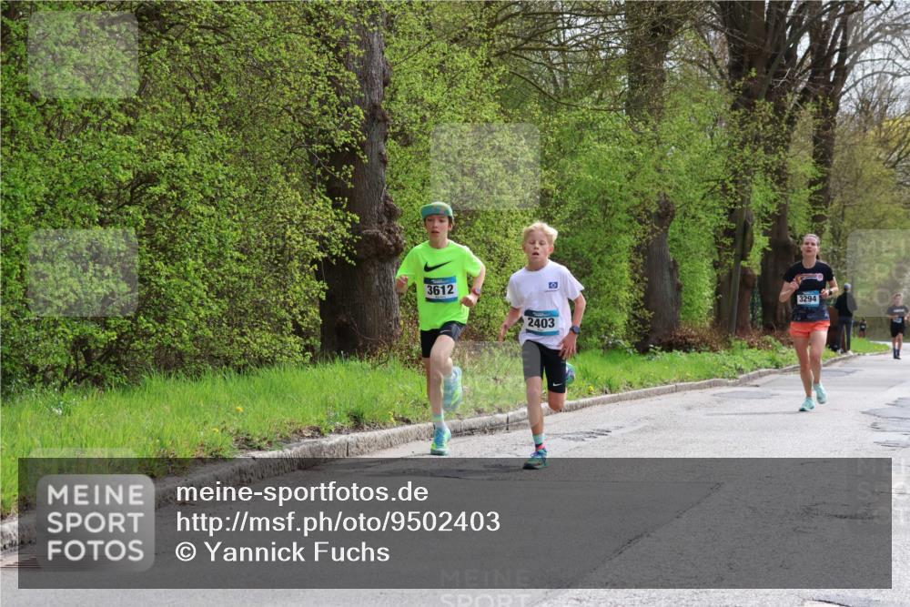 12.04.2026 - 45. Internationalen Wilhelmsburger Insellauf Yannick Fuchs http://msf.ph/oto/9502403 12.04.2026 12:45:14 Laufen 3612, 2403, 3294 meine-sportfotos.de