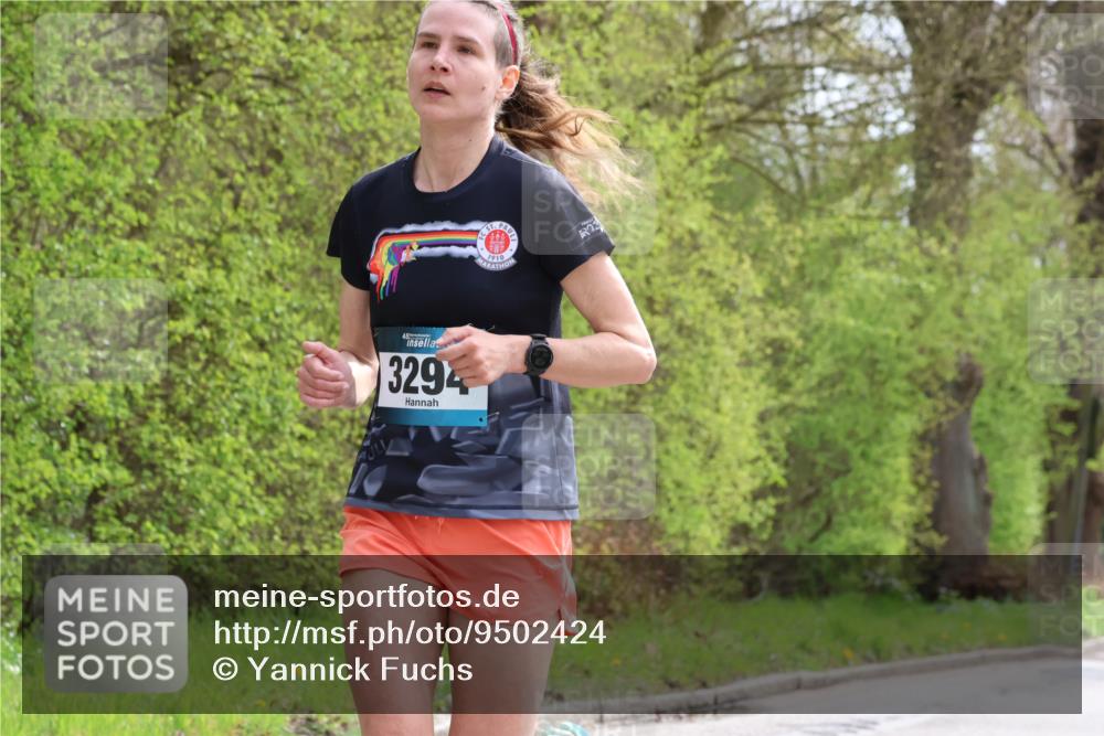12.04.2026 - 45. Internationalen Wilhelmsburger Insellauf Yannick Fuchs http://msf.ph/oto/9502424 12.04.2026 12:45:18 Laufen 3294, 1910 meine-sportfotos.de