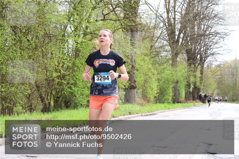 12.04.2026 - 45. Internationalen Wilhelmsburger Insellauf Yannick Fuchs http://msf.ph/oto/9502426 12.04.2026 12:45:18 Laufen 3294 meine-sportfotos.de