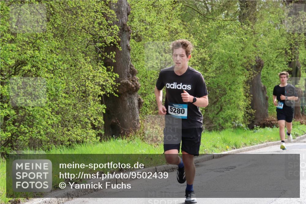 12.04.2026 - 45. Internationalen Wilhelmsburger Insellauf Yannick Fuchs http://msf.ph/oto/9502439 12.04.2026 12:45:27 Laufen 5280, 734 meine-sportfotos.de