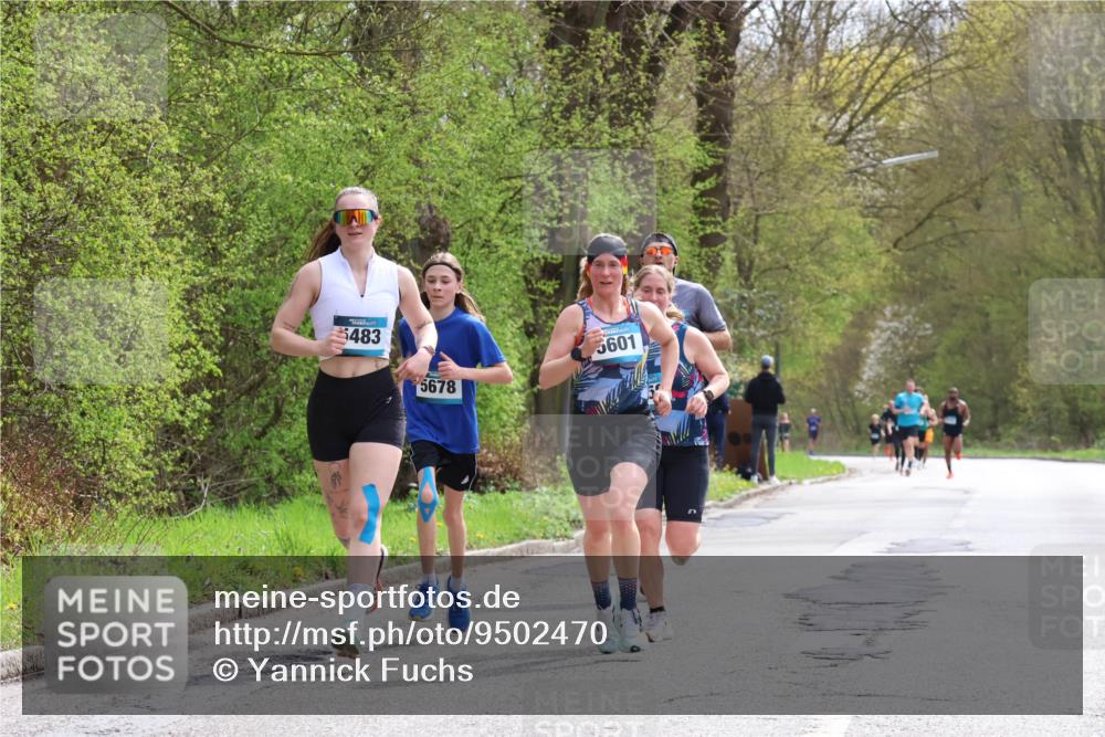 12.04.2026 - 45. Internationalen Wilhelmsburger Insellauf Yannick Fuchs http://msf.ph/oto/9502470 12.04.2026 12:45:33 Laufen 5483, 5678, 5601 meine-sportfotos.de