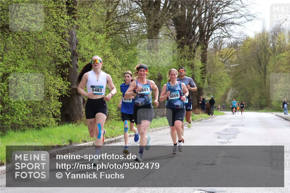 12.04.2026 - 45. Internationalen Wilhelmsburger Insellauf Yannick Fuchs http://msf.ph/oto/9502479 12.04.2026 12:45:35 Laufen 5483, 5078, 5601, 5659 meine-sportfotos.de