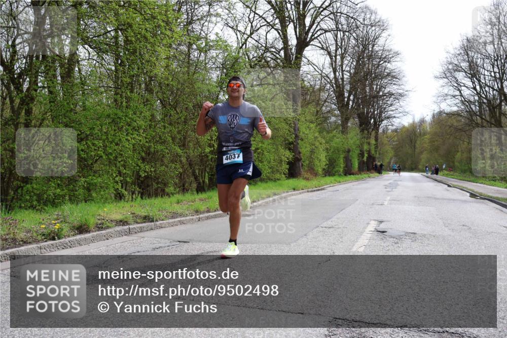 12.04.2026 - 45. Internationalen Wilhelmsburger Insellauf Yannick Fuchs http://msf.ph/oto/9502498 12.04.2026 12:45:38 Laufen 4037 meine-sportfotos.de