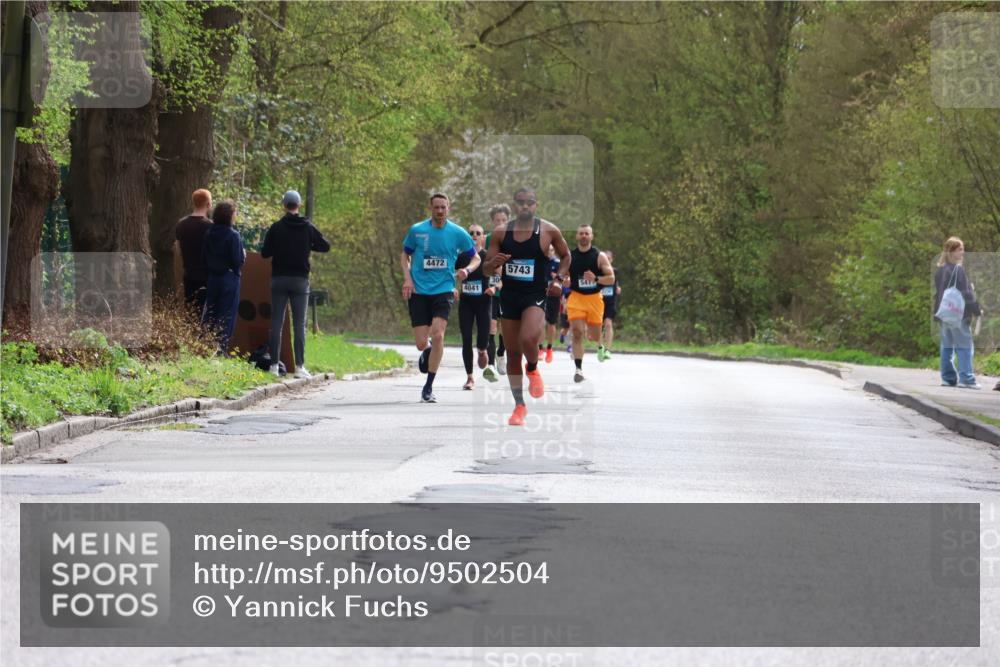 12.04.2026 - 45. Internationalen Wilhelmsburger Insellauf Yannick Fuchs http://msf.ph/oto/9502504 12.04.2026 12:45:42 Laufen 4472, 4041, 30, 5743, 541 meine-sportfotos.de